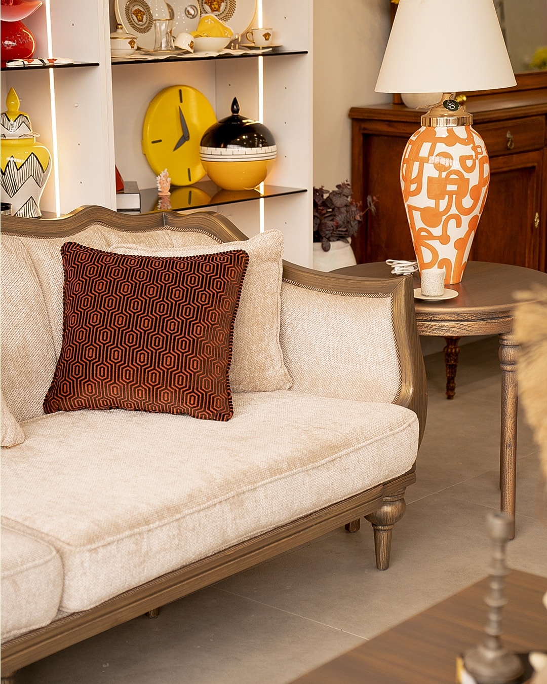 Showroom Detail View